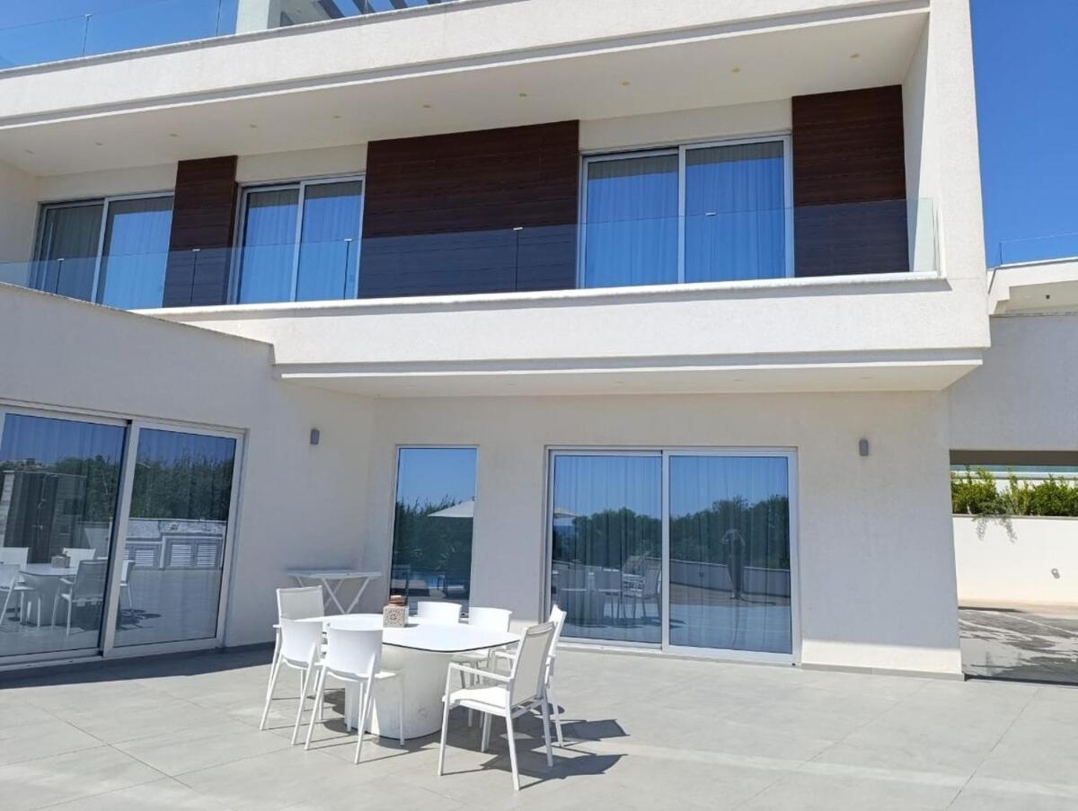 Beachfront Luxury Villa Idania Agia Napa Exterior foto